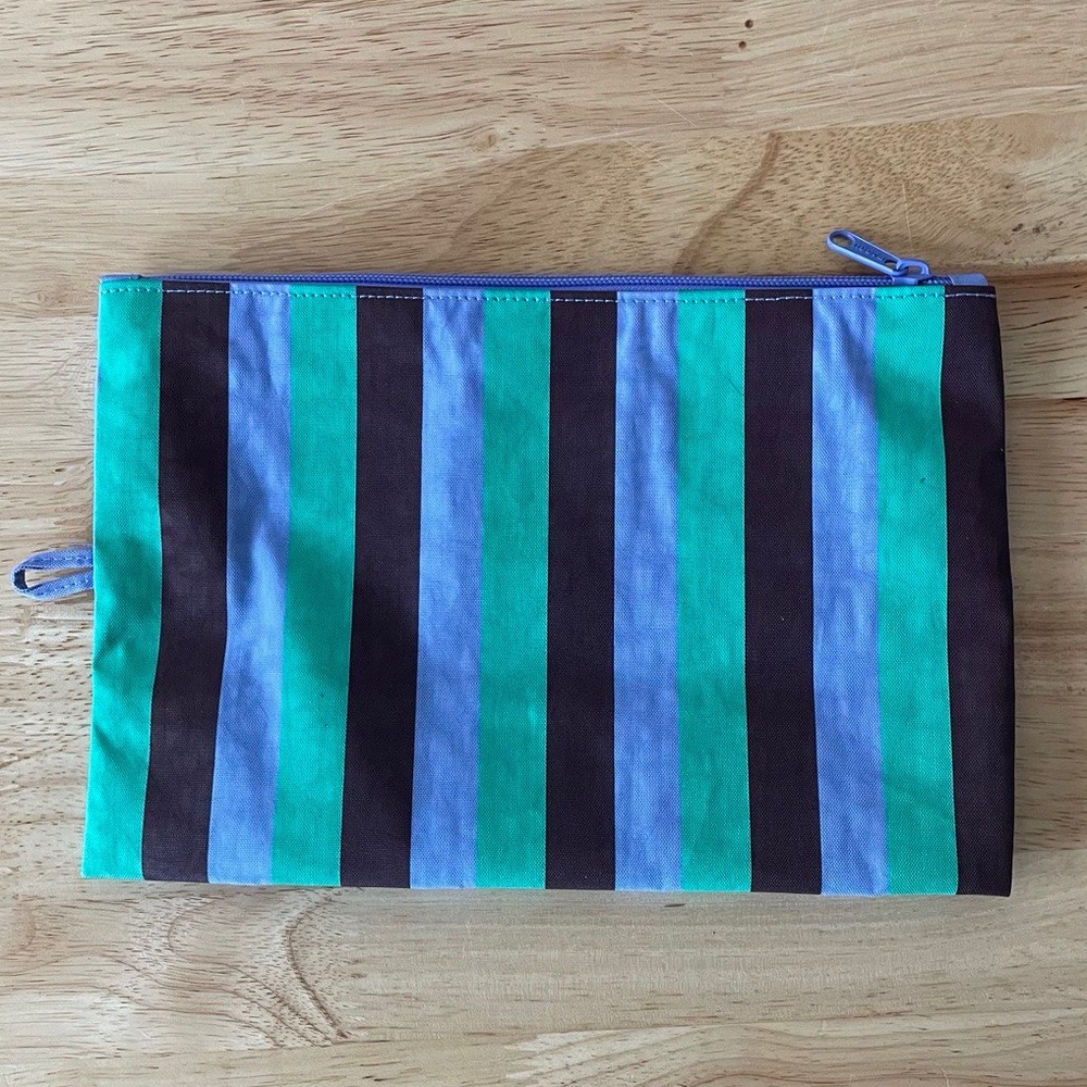 BAGGU GO POUCH IN VACATION STRIPE